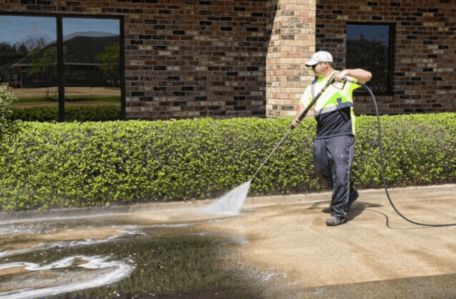 commercial concrete cleaning in largo
